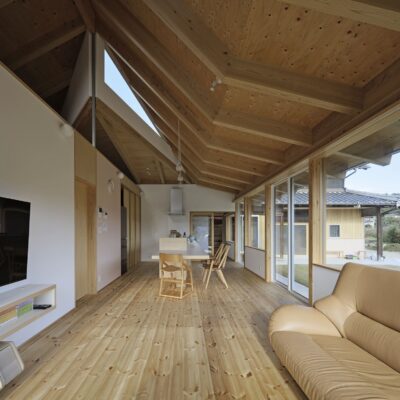 内観　リビング・ダイニング：増築棟