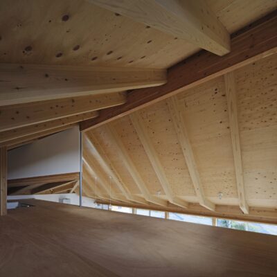 内観　ロフト：増築棟